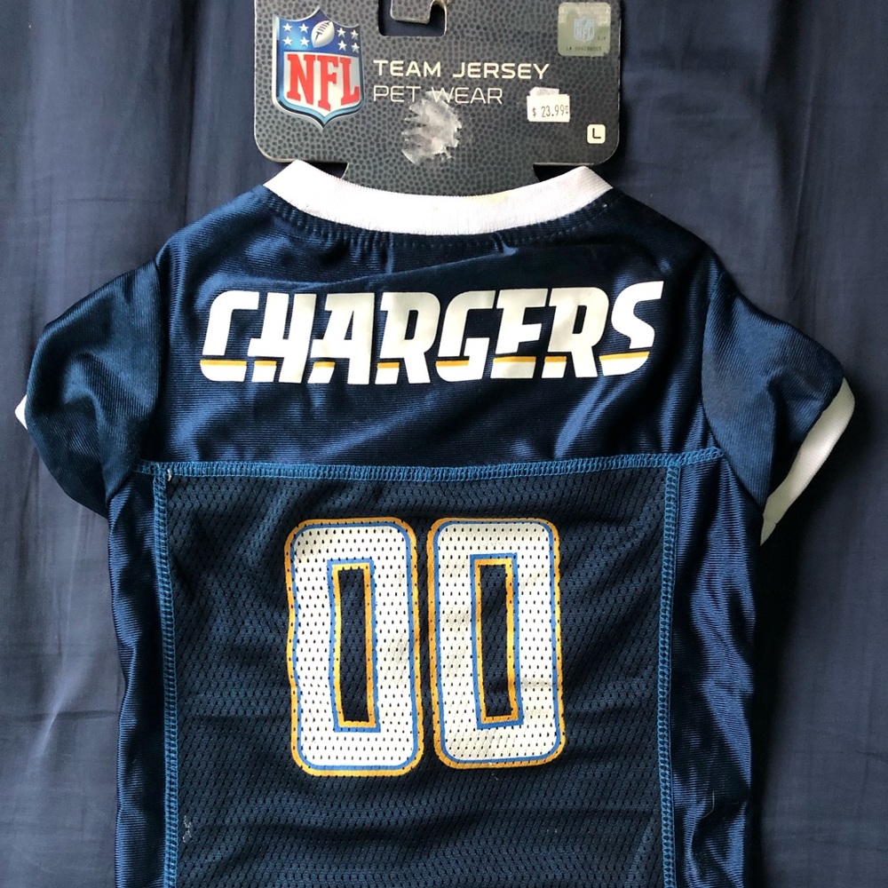 NWT NFL Doggie Chargers Jersey